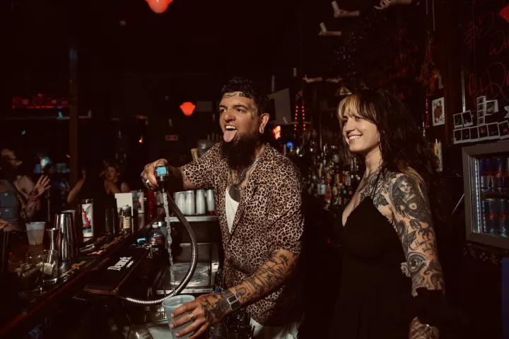 A6736A12-E0D2-454B-95FE-91CE66147612